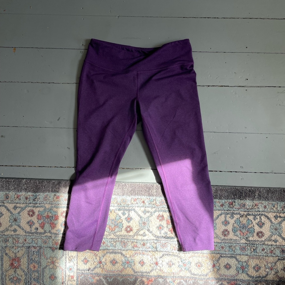 76. REI 7/8 Cropped Leggings